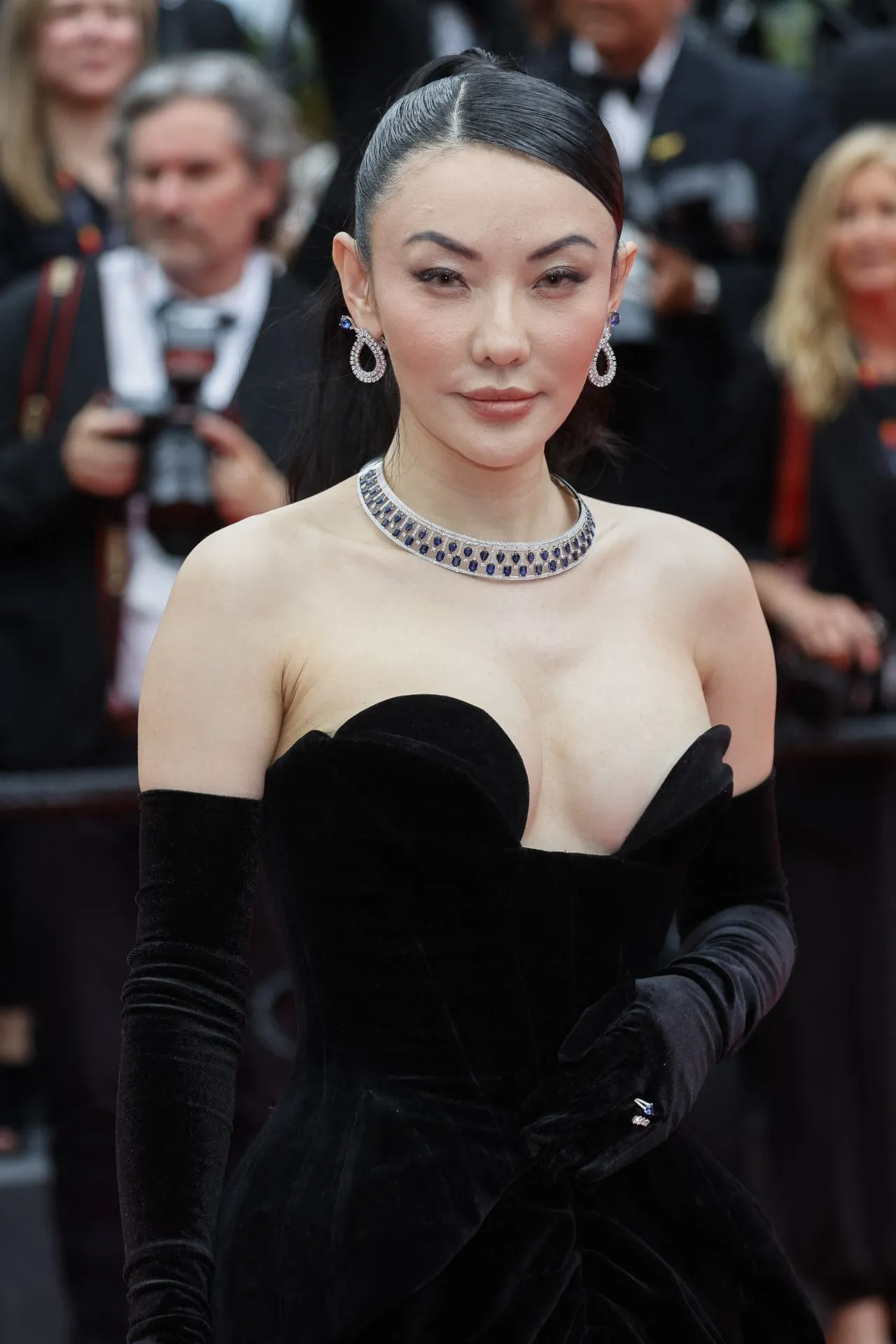 JESSICA WANG AT THE APPRENTICE PREMIERE AT CANNES FILM FESTIVAL3